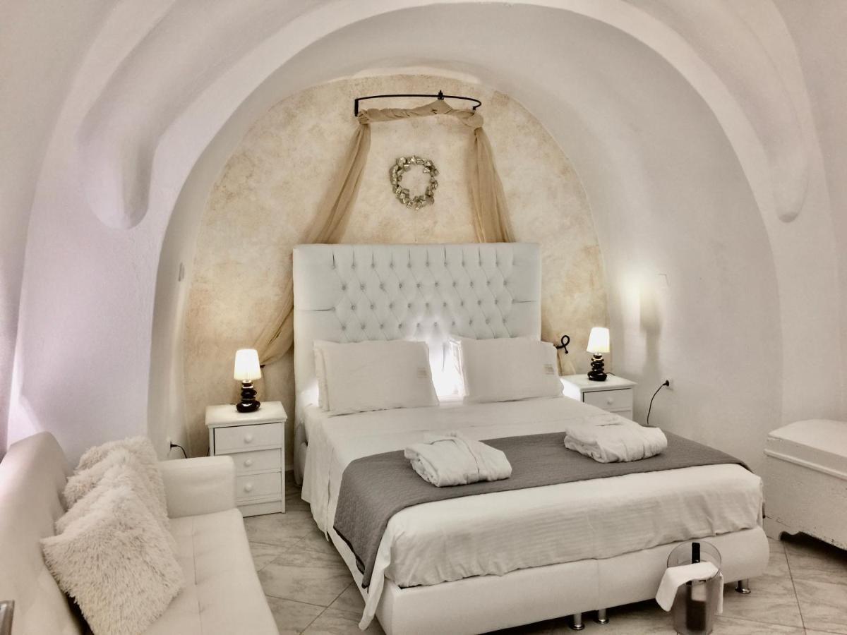 Aeolos Art & Eco Suites Adults Only Imerovigli  Bagian luar foto