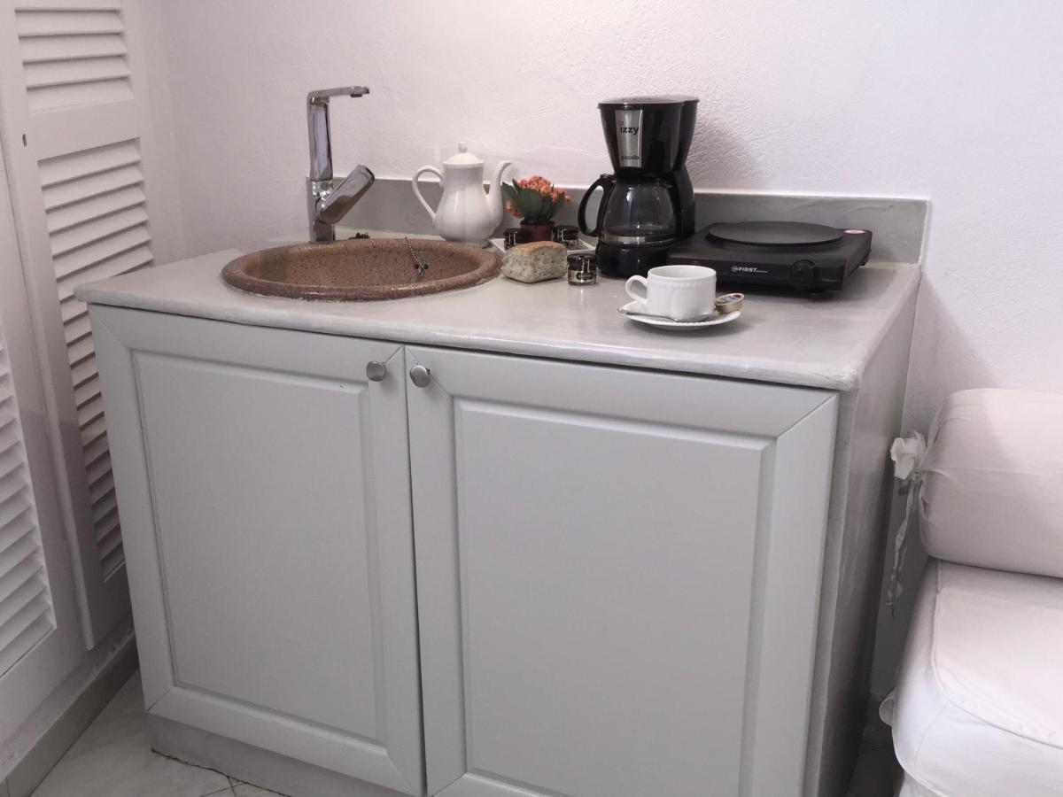 Aeolos Art & Eco Suites Adults Only Imerovigli  Bagian luar foto