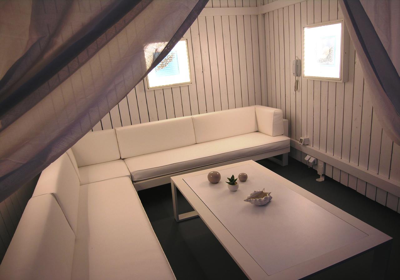 Aeolos Art & Eco Suites Adults Only Imerovigli  Bagian luar foto